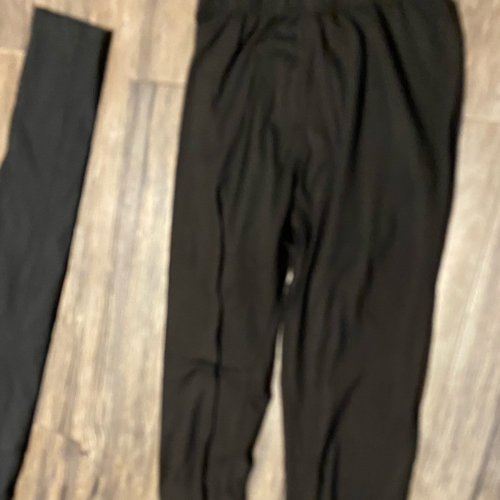 super cute black leggings, easy to dress up or down